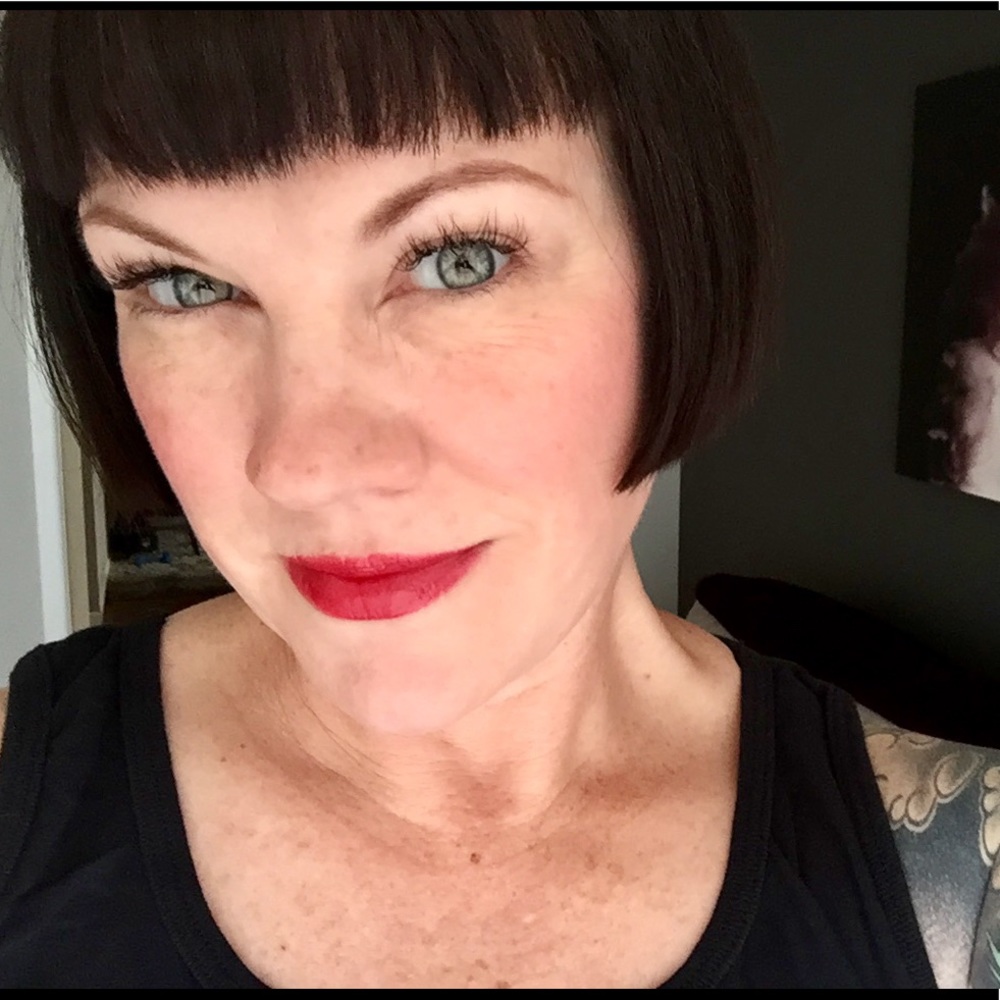 Meet your Posher, Michele